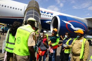 Air Peace and Federal Government Deliver Hope, Evacuate 262 Nigerians from South Africa.