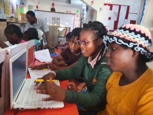 Dolly Children Foundation Celebrates 10 Years of Summer Impact as Summer 10.0 Reaches 501 Children